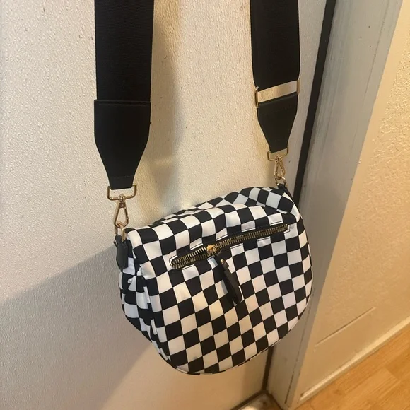 Checkered Black and White Crossbody Bag - Picture 6 of 7